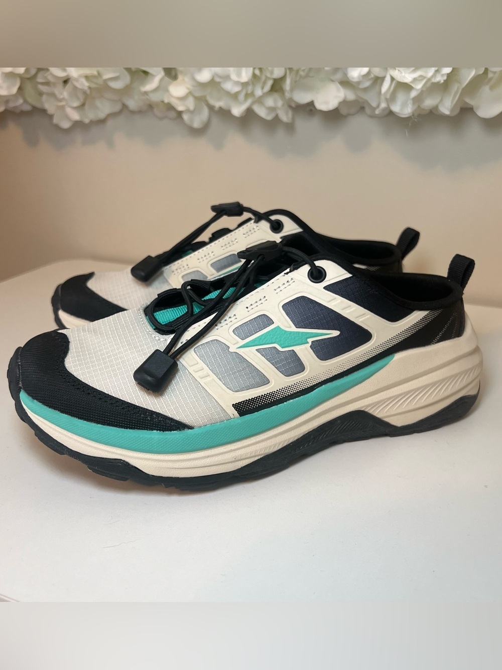 Avia Women's White Teal and Black Slip-On Athletic Sneakers